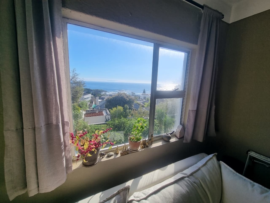 2 Bedroom Property for Sale in Camps Bay Western Cape